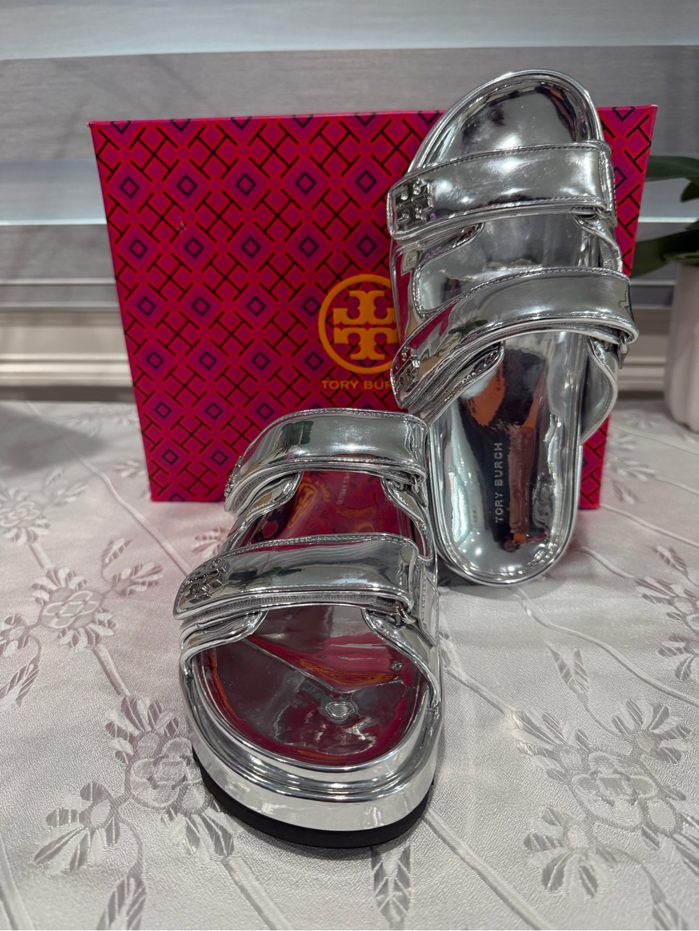 Tory Burch Kids Metallic Silver Double-Strap Slide Sandals